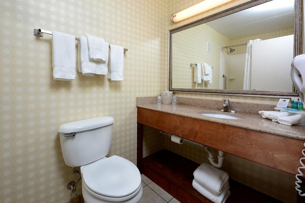 Holiday Inn Express Lynchburg By Ihg Eksteriør bilde