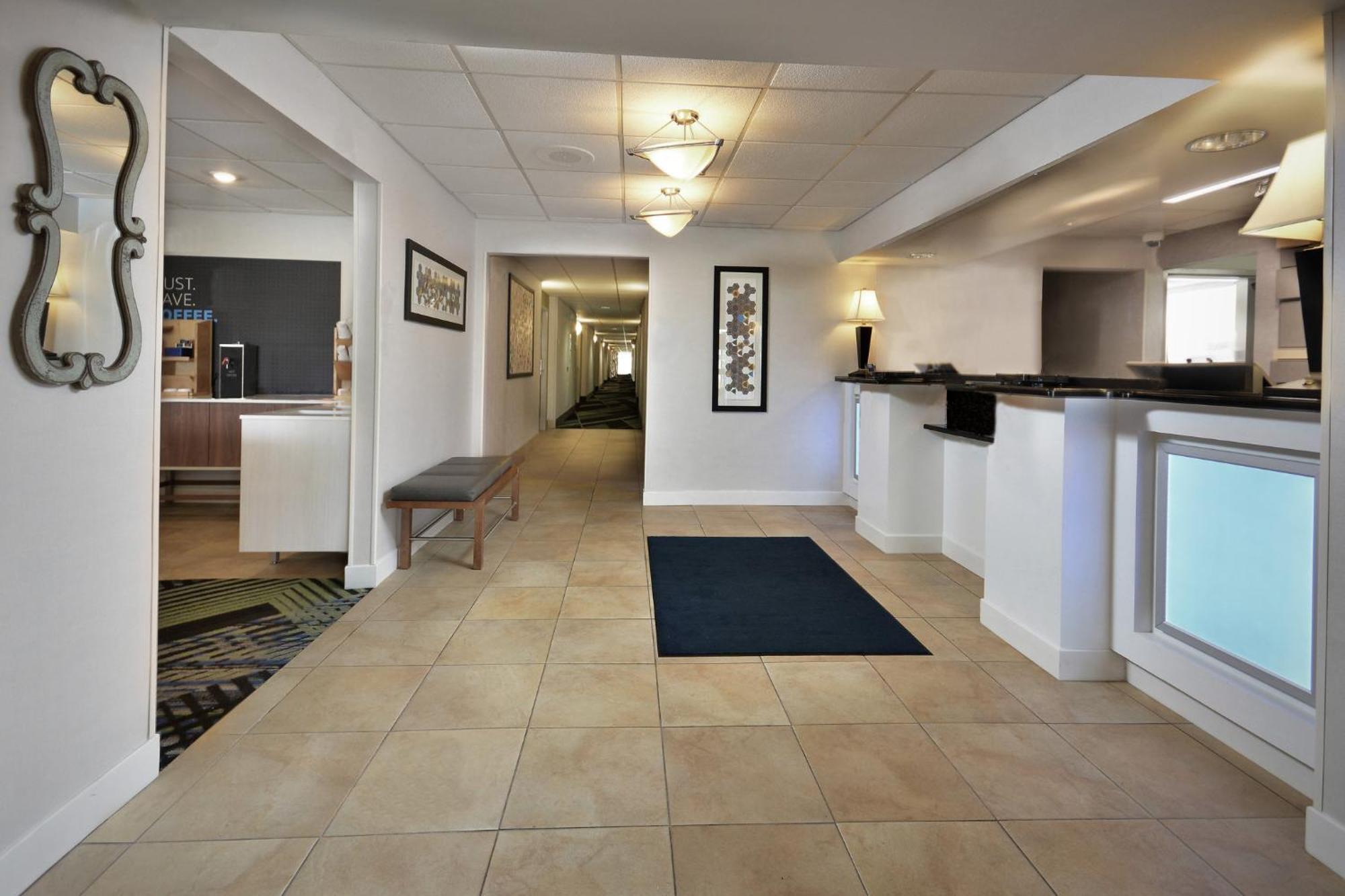Holiday Inn Express Lynchburg By Ihg Eksteriør bilde