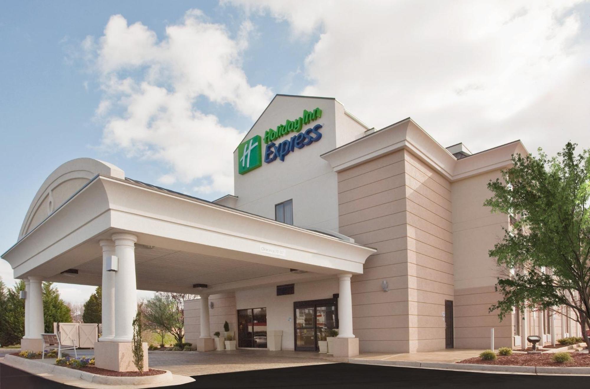 Holiday Inn Express Lynchburg By Ihg Eksteriør bilde