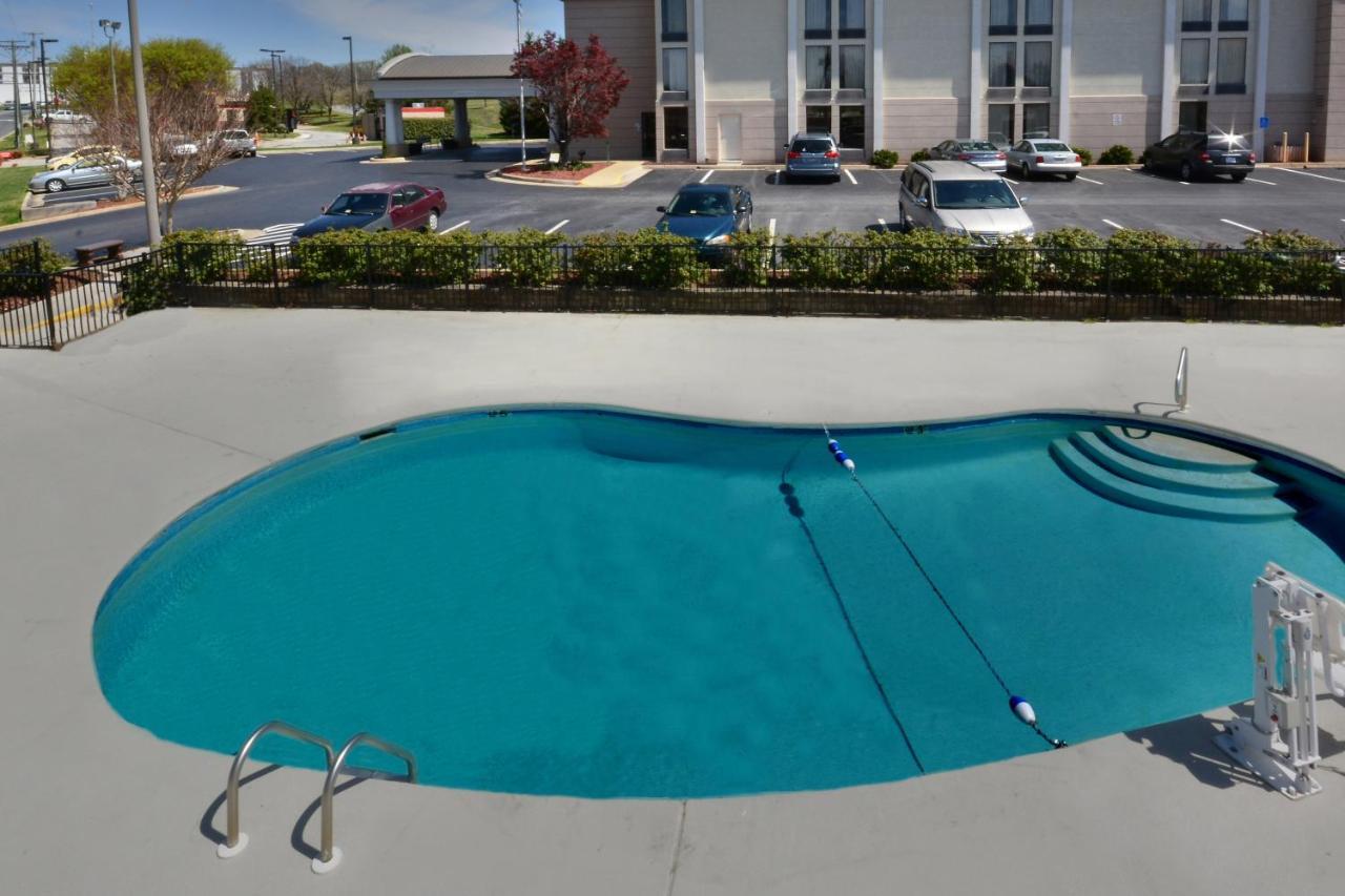 Holiday Inn Express Lynchburg By Ihg Eksteriør bilde