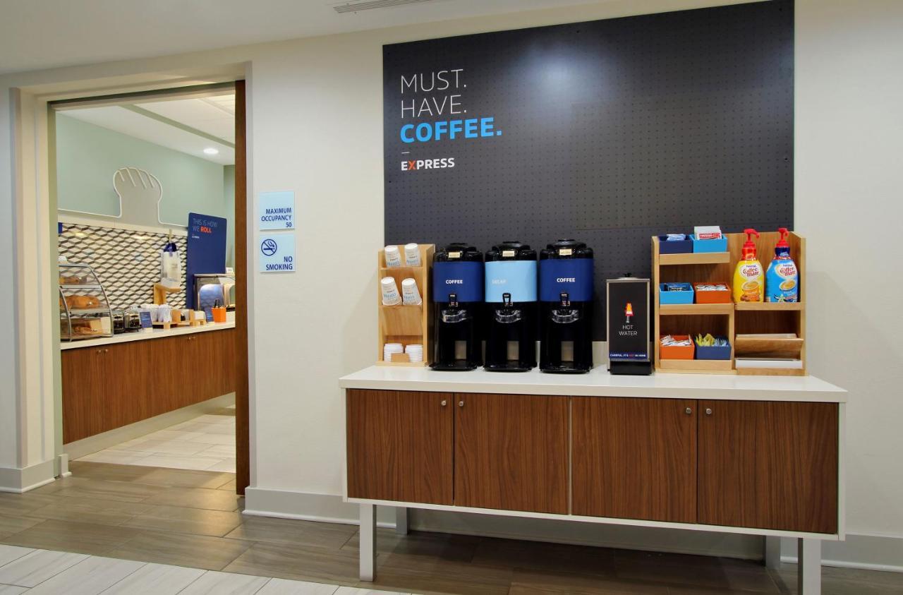 Holiday Inn Express Lynchburg By Ihg Eksteriør bilde
